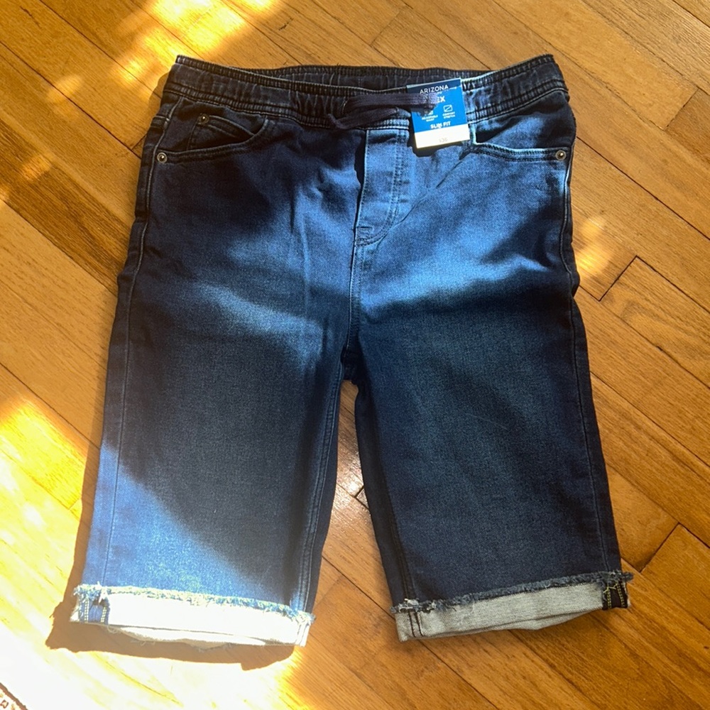 Arizona Knee Length Slim Fit